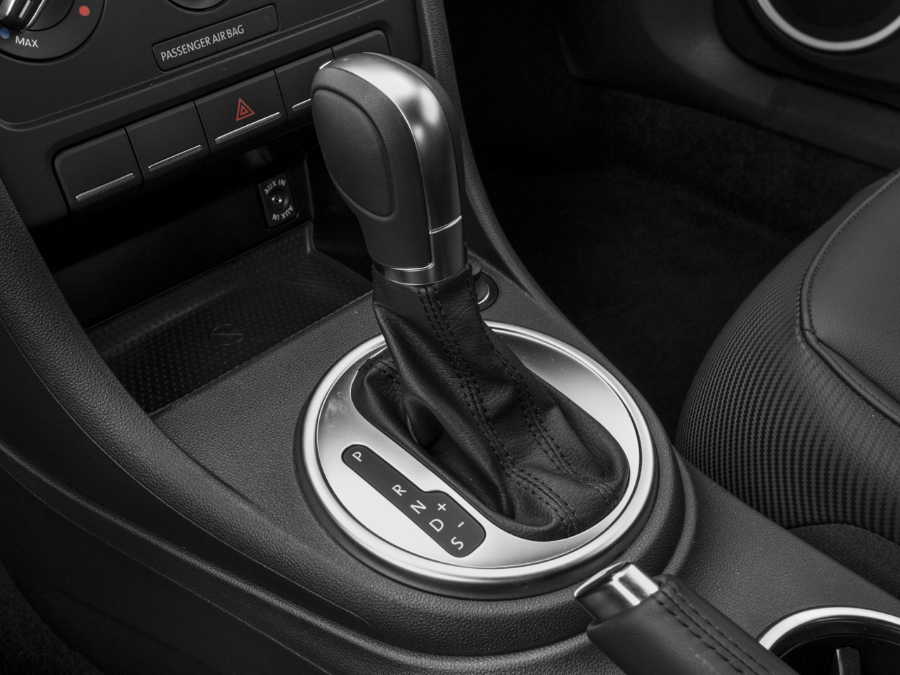 2016 Volkswagen Beetle 1.8T SEL