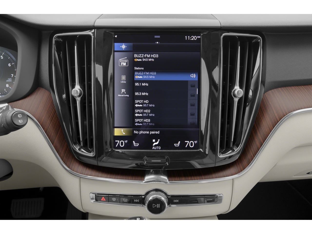 2021 Volvo XC60 T5 Momentum