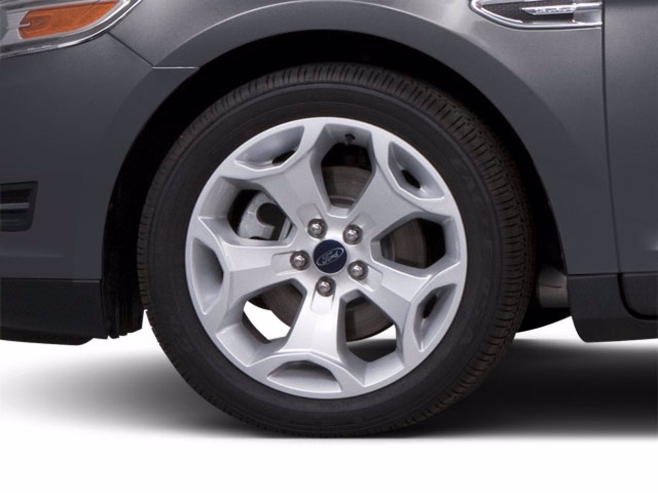 2010 Ford Taurus SEL