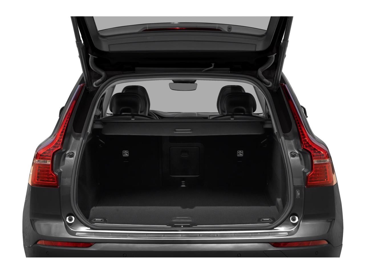 2024 Volvo XC60 B5 Ultimate Dark Theme
