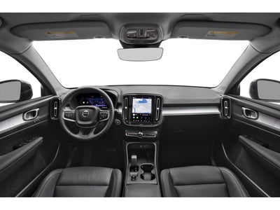 2026 Volvo XC40 B5 Plus