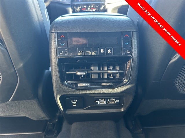 2022 Jeep Grand Cherokee L Summit