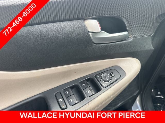 2020 Hyundai SANTA FE SE