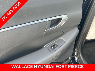 2022 Hyundai SONATA SE