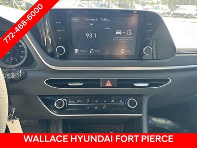 2022 Hyundai SONATA SE