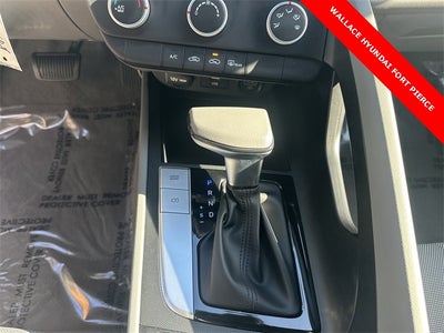 2023 Hyundai ELANTRA SE