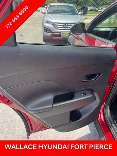 2025 Hyundai KONA SEL