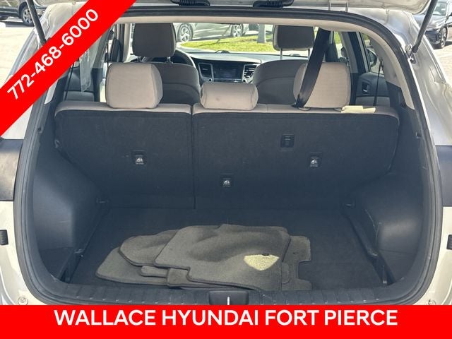 2016 Hyundai TUCSON SE