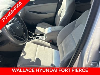 2016 Hyundai TUCSON SE