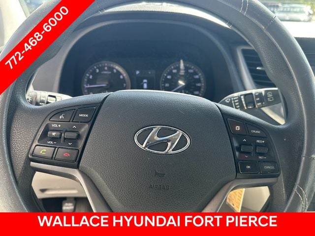 2016 Hyundai TUCSON SE