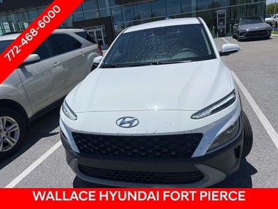 2023 Hyundai KONA SE