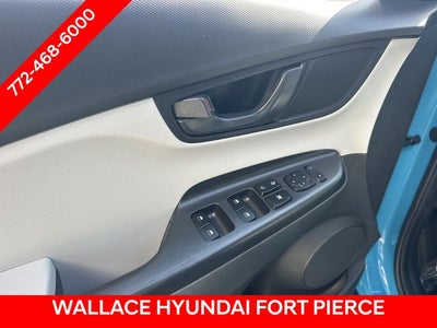 2023 Hyundai KONA SEL