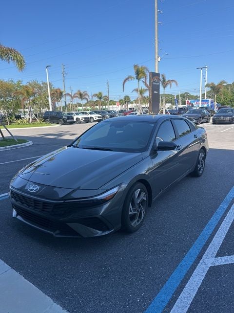 2025 Hyundai ELANTRA SEL Sport