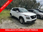 2022 Hyundai VENUE SE