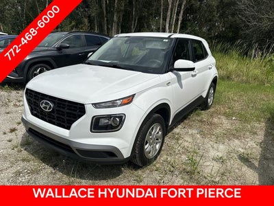 2022 Hyundai VENUE SE