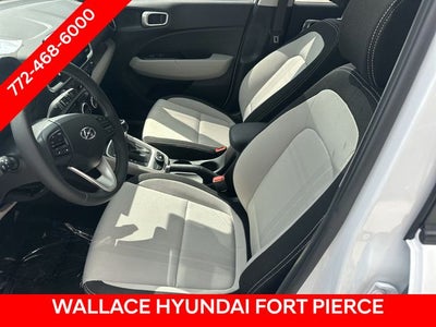 2024 Hyundai VENUE SEL