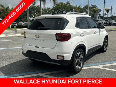 2024 Hyundai VENUE SEL