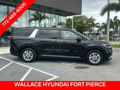 2022 Kia Carnival LXS