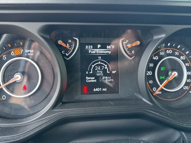 2026 Jeep Wrangler Sport's photo