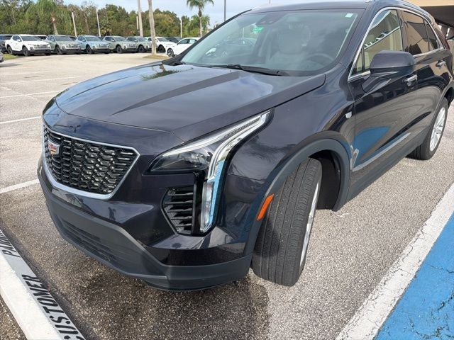 2022 Cadillac XT4 Luxury