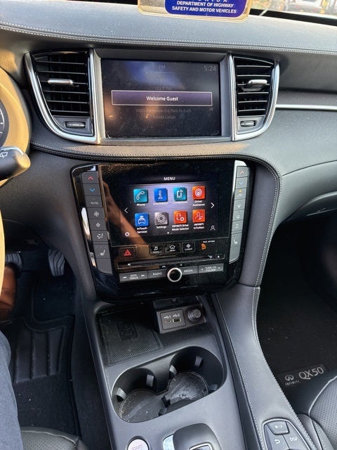 2023 INFINITI QX50 LUXE