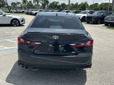 2025 Toyota Camry SE