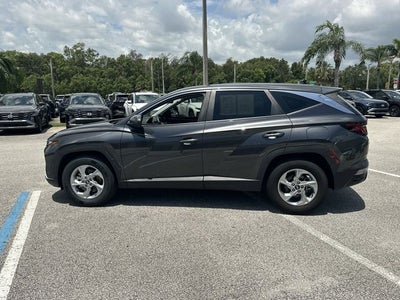 2023 Hyundai TUCSON SE
