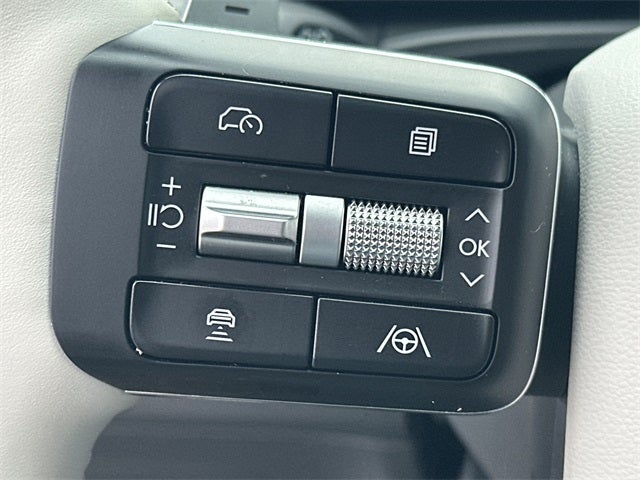 2025 Hyundai SANTA FE SE