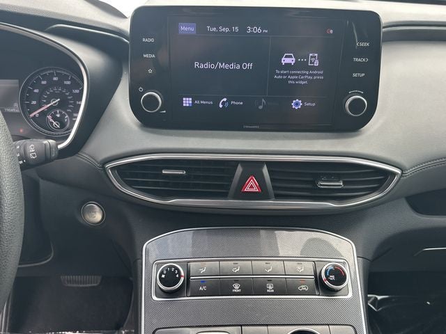 2022 Hyundai Santa Fe SEL - Photo 16