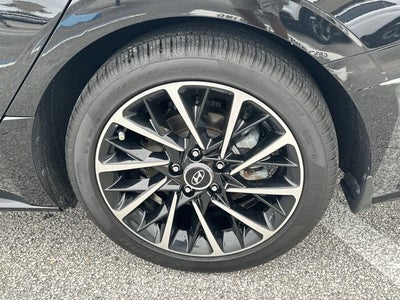 2021 Hyundai SONATA Limited