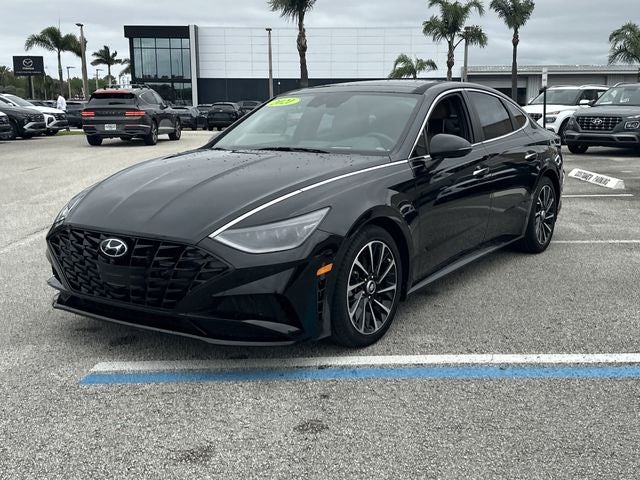 2021 Hyundai SONATA Limited