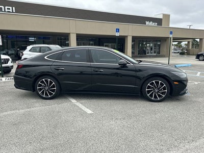 2021 Hyundai SONATA Limited
