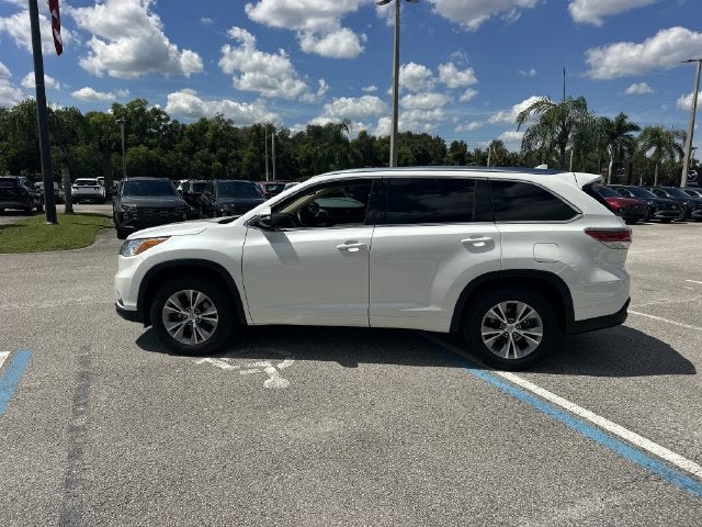 2014 Toyota Highlander XLE - Photo 9