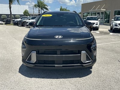 2025 Hyundai KONA SEL