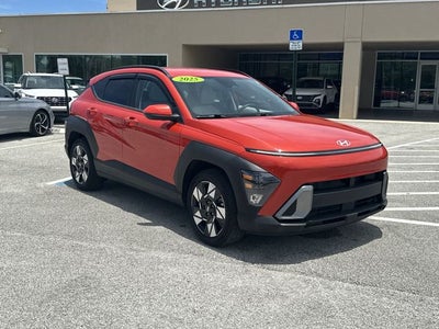 2025 Hyundai KONA SEL