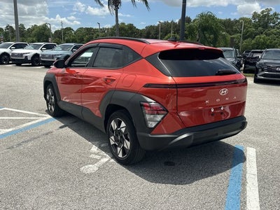 2025 Hyundai KONA SEL