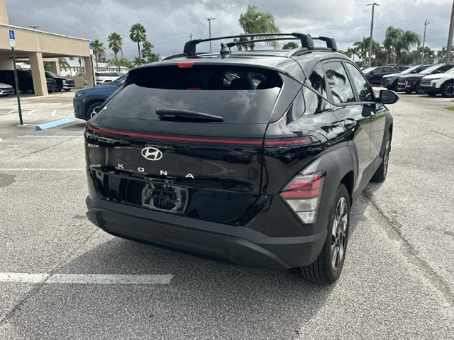 2025 Hyundai Kona SEL - Photo 7