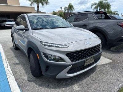 2022 Hyundai KONA SE