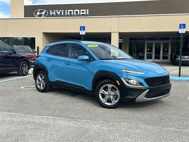 2022 Hyundai KONA SEL