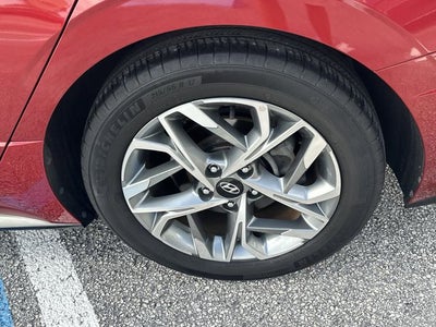 2023 Hyundai SONATA SEL