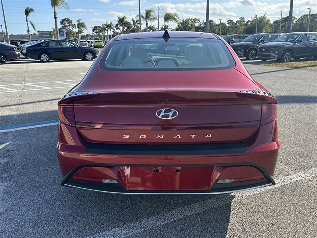 2023 Hyundai SONATA SE
