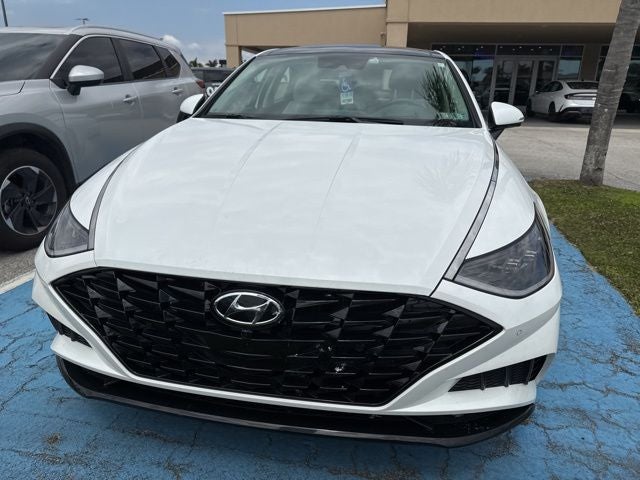 2023 Hyundai SONATA Limited