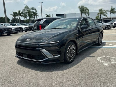 2024 Hyundai SONATA HYBRID SEL