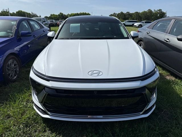 2024 Hyundai SONATA HYBRID Limited