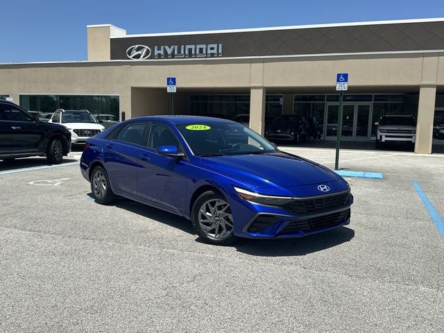 2024 Hyundai ELANTRA SEL