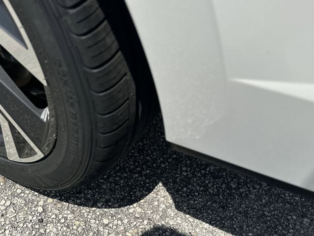 2025 Hyundai Elantra SEL - Photo 11