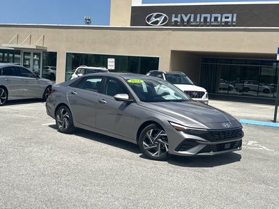 2024 Hyundai ELANTRA Limited