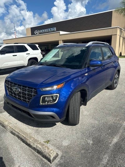 2023 Hyundai VENUE Limited