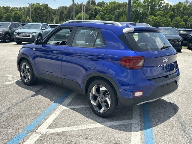 2023 Hyundai VENUE Limited