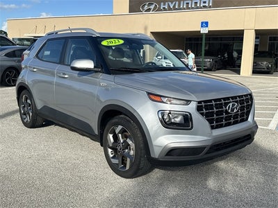 2023 Hyundai VENUE SEL